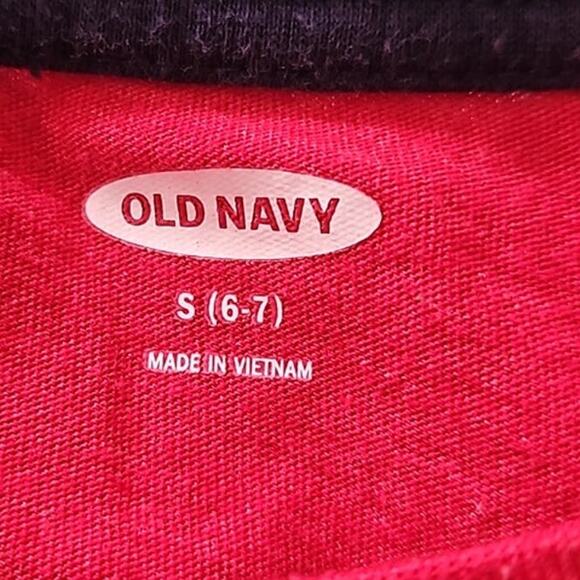 Old Navy Boys Solid Red Long Sleeve T-Shirt Size S (6/7) Cotton Crew Neck Tee - Picture 5 of 6